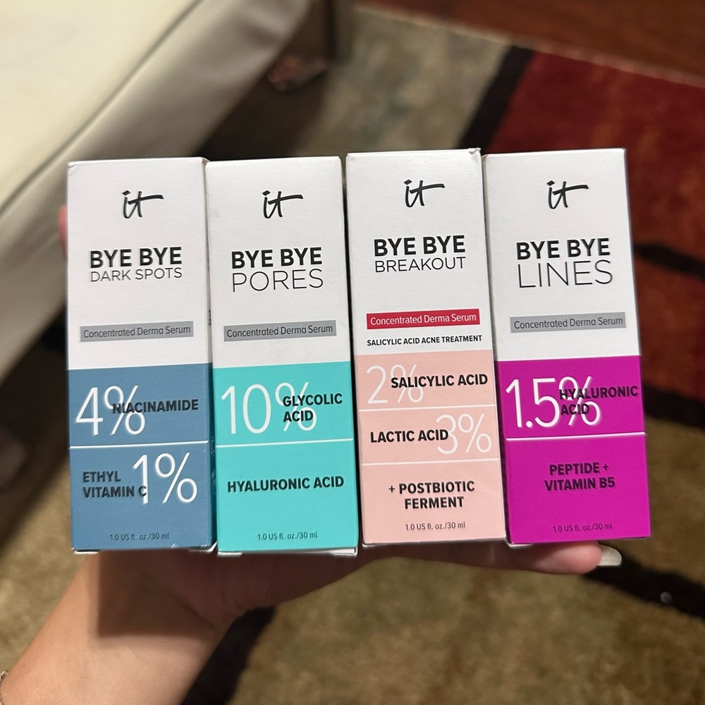 IT Cosmetics Bye Bye Serum